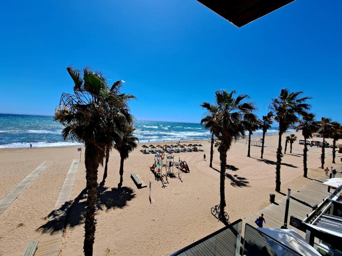 Luxury Apartment La Mata Right By The Sea Ngoại thất bức ảnh
