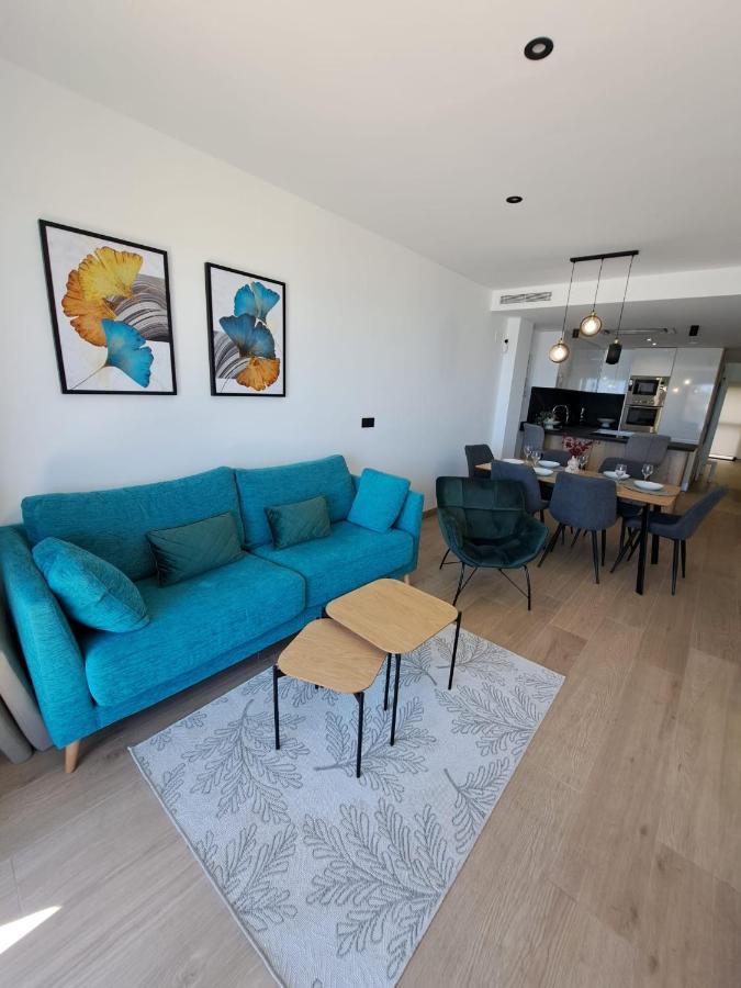 Luxury Apartment La Mata Right By The Sea Ngoại thất bức ảnh