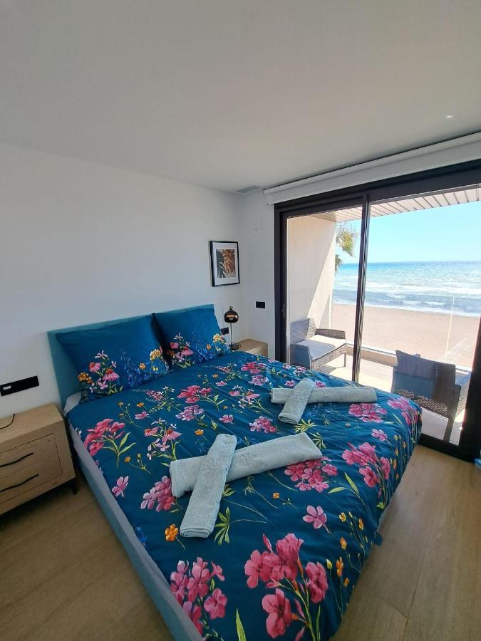 Luxury Apartment La Mata Right By The Sea Ngoại thất bức ảnh
